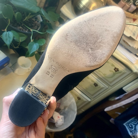 “Daisie” bootie - Picture 6 of 8